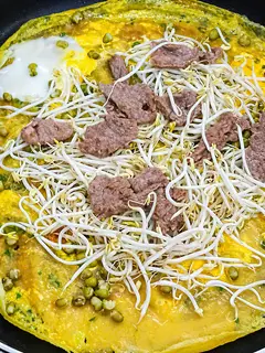 Hình ảnh Bánh xèo bò trứng 