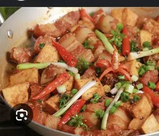 Hình ảnh Cơm Thịt Kho Đậu Hủ