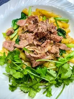 Hình ảnh Nui xào bò