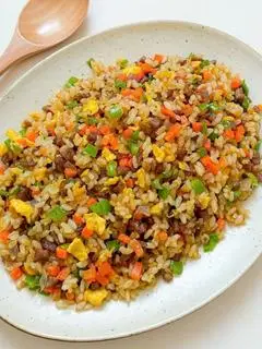 Hình ảnh Combo cơm rang thập cẩm - nước