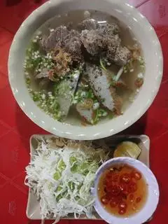 Hình ảnh bánh canh chả cá xương 