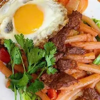 Hình ảnh Nui Xào Bò Trứng