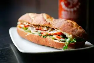 Hình ảnh Bánh Mì Thịt