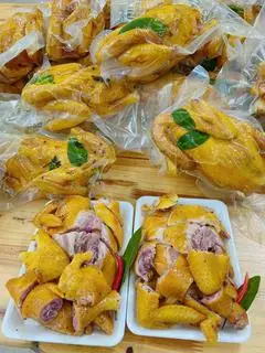 Hình ảnh combo 2 con gà ủ muối
