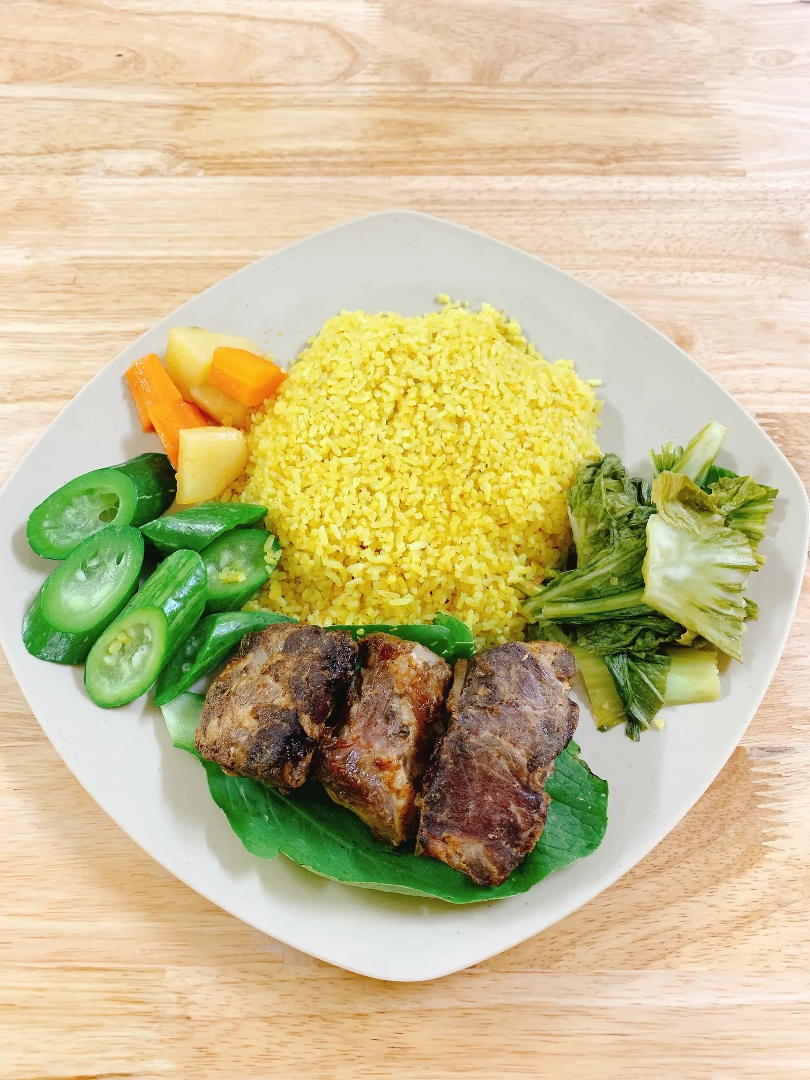 Hình ảnh Cơm sườn nướng