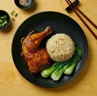 Hình ảnh Cơm Gà Đùi Góc Tư Tắm Đường Đen