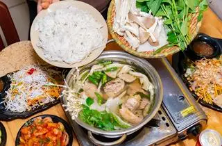 Hình ảnh Bò nhúng lá é - Size lớn