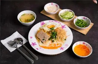 Hình ảnh Cơm Chả Trứng