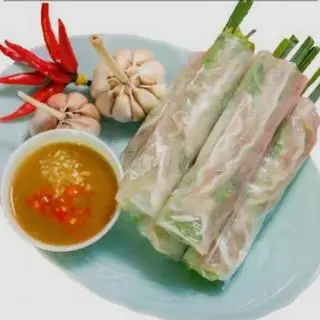 Hình ảnh Gỏi cuốn tai heo