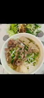 Hình ảnh Bún bò tái chả