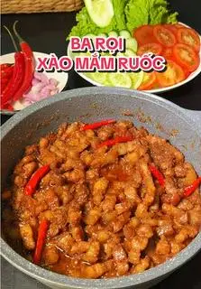 Hình ảnh cơm thịt xào mắm ruốc 
