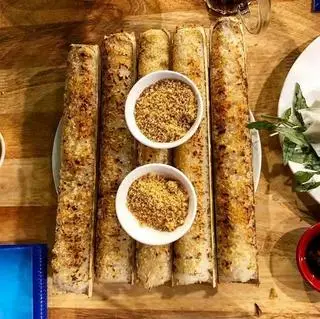 Hình ảnh Cơm Lam cốt dừa 