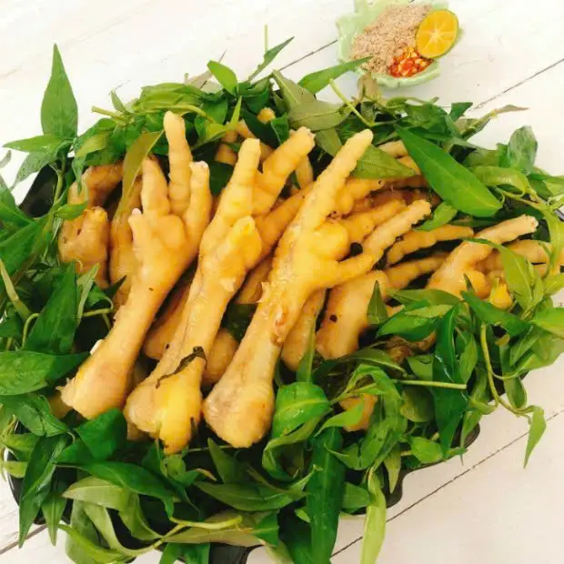 Hình ảnh Chân Gà Hấp Rau Răm - Size Lớn