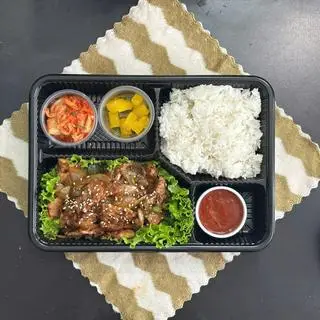 Hình ảnh Set heo xào hành tây - Deji Bulbek