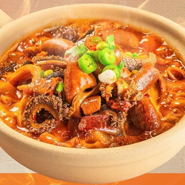 Hình ảnh Pha lấu bò sốt cay - Braised beef medley