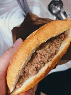 Hình ảnh Bánh mì pate Nguyên Thủy 