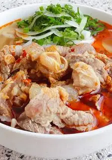 Hình ảnh BÚN BÒ BẮP + NẠM + GÂN 