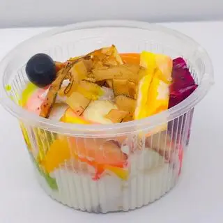 Hình ảnh Trái cây tô sữa chua 