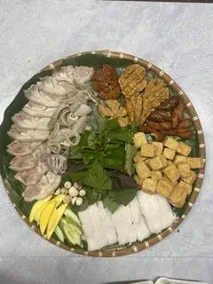 Hình ảnh Bún đậu tá lả vip 3 người