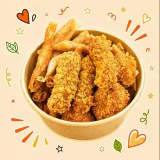 Hình ảnh Nem Giòn (10 cái) - kèm nước chấm đặc biệt