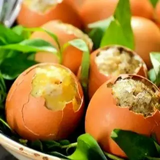 Hình ảnh Trứng gà nướng chà bông