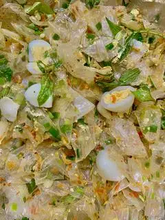 Hình ảnh Bánh tráng tỏi giòn mỡ hành