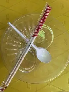 Hình ảnh Bộ tô đủa muổng  chén chấm