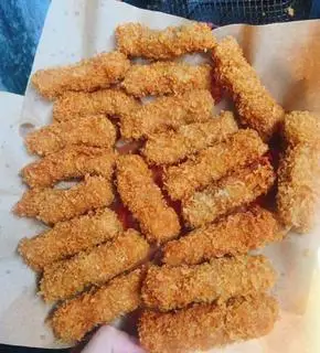 Hình ảnh Nem Xù Trần Công Châu