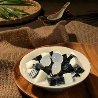 Hình ảnh Sương sáo cốt dừa