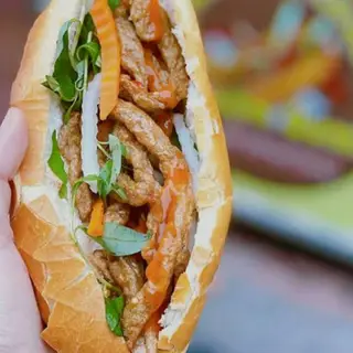 Hình ảnh bánh mì chả cá