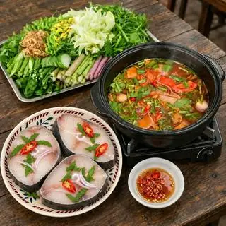 Hình ảnh Lẩu cá bớp chua cay