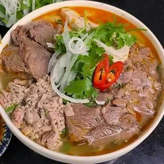 Hình ảnh Bún Bò Đặc Biệt