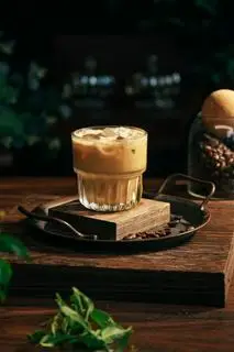 Hình ảnh Nâu ngậy