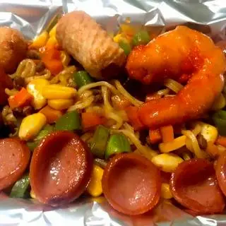 Hình ảnh Mì trộn thập cẩm