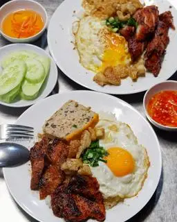 Hình ảnh Cơm Sườn + Chả + Ốp La & Canh Khổ Qua Nhồi Thịt 