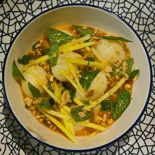 Hình ảnh Trứng Cút Lắc 