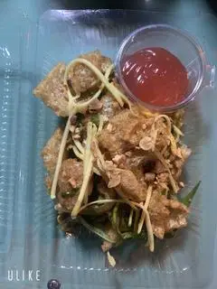 Hình ảnh Gỏi Da Heo Trộn Xoài