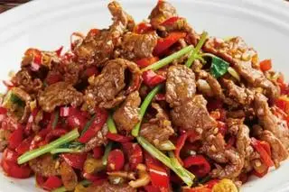Hình ảnh Bò xào ớt sừng/ 牛肉炒甜椒 / Beef Sweet Peppers with chili