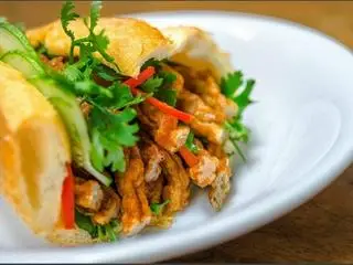 Hình ảnh Bánh mì Chả cá Best seller 