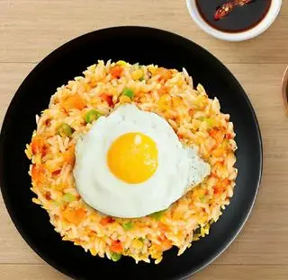 Hình ảnh Cơm Chiên Dương Châu Trứng Ốp La