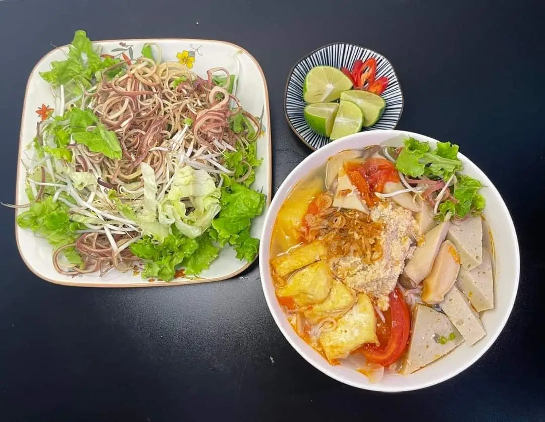 Hình ảnh Bún riêu chay