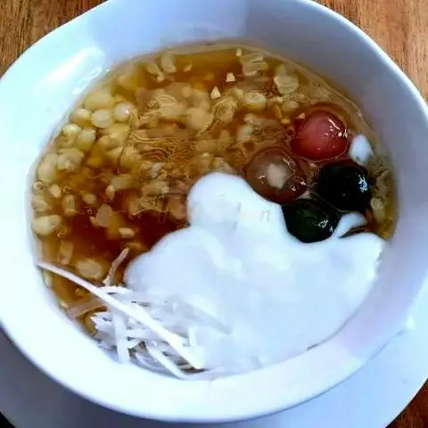 Hình ảnh Chè ngô cốt dừa chân châu
