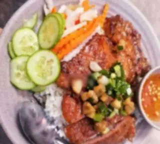 Hình ảnh Cơm Sườn Mật Ong + trà tắc