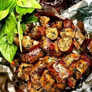 Hình ảnh Dồi Sụn Chiên Giòn Sốt Nước Mắm Bơ 