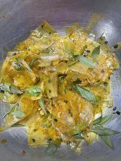 Hình ảnh Btr phơi sương mỡ hành