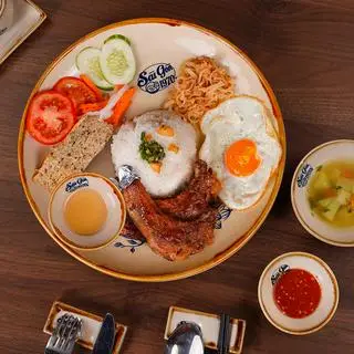 Hình ảnh Cơm tấm sườn bì chả - Com tam Sai Gon signature
