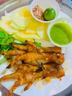 Hình ảnh Chân Gà Nướng ( Cặp )