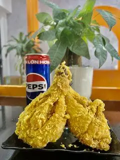 Hình ảnh Combo 1 ( 2 gà giòn, 1 pepsi )