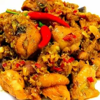 Hình ảnh Cơm gà kho sả ớt