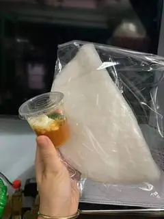 Hình ảnh Bánh tráng chấm bơ tỏi